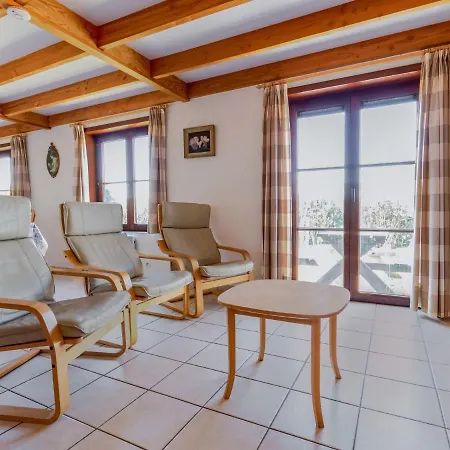Casa de Férias Alluring Holiday In Near Sea Beach *